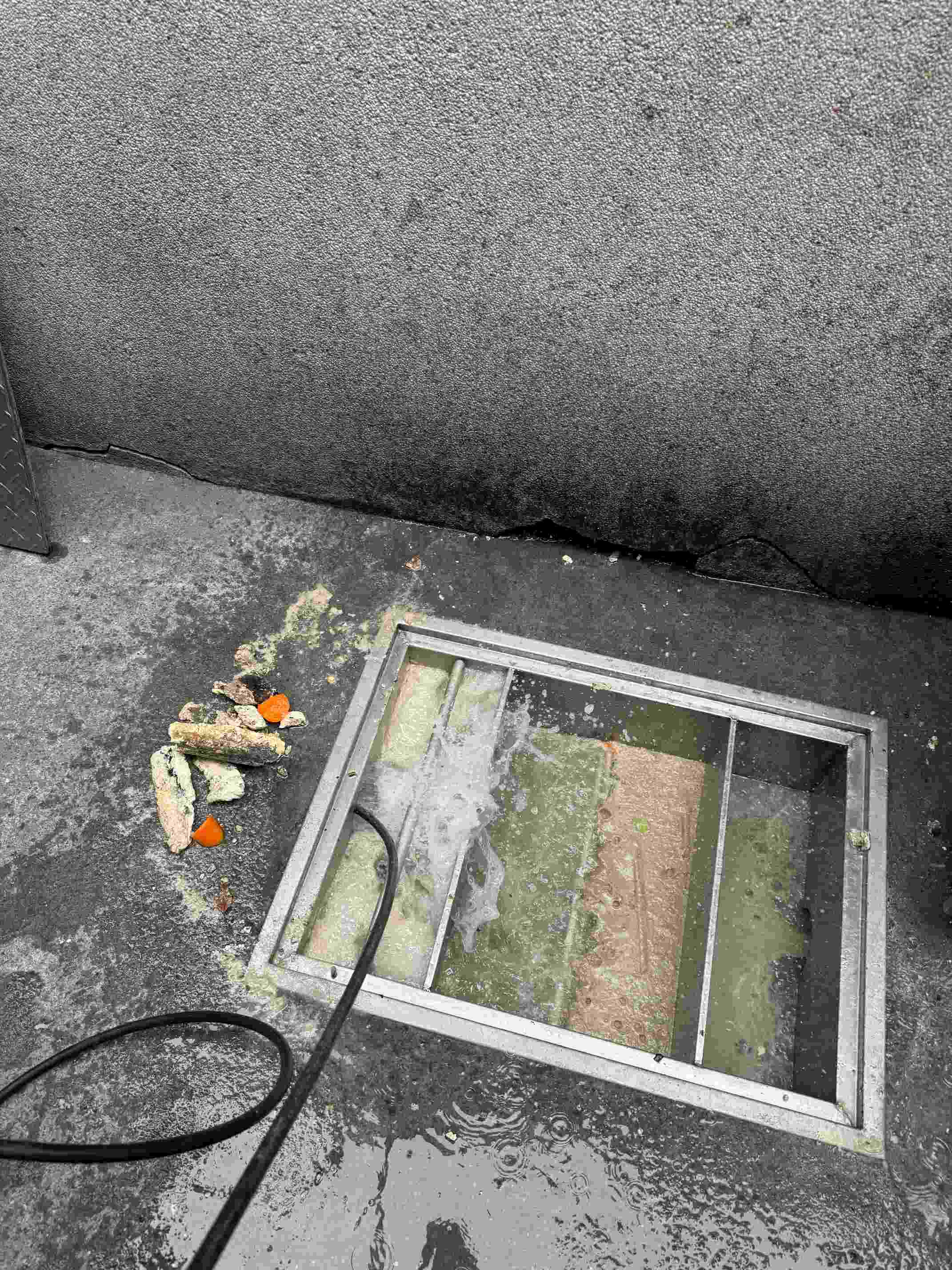 台南餐廳｜截油槽定期清理服務